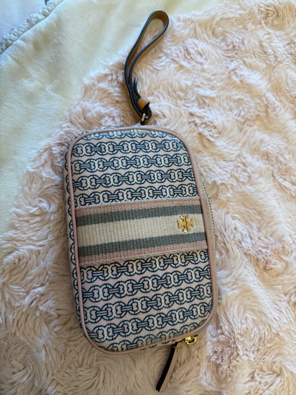 Tory Burch Navy & Blush Patterned Wristlet with Gold Logo